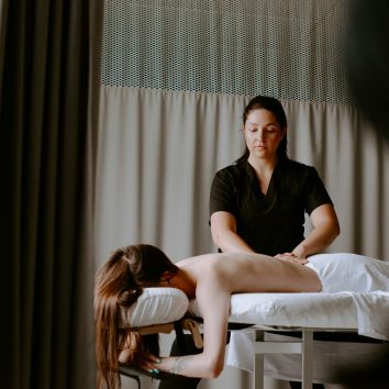CambrianCollege_Programs_MassageTherapy-2-2048x1366